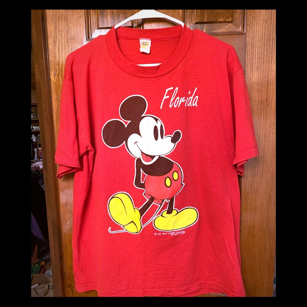 DISNEY. ❇️VINTAGE ❇️ Mickey Mouse ❤️ T-shirt Florida Red